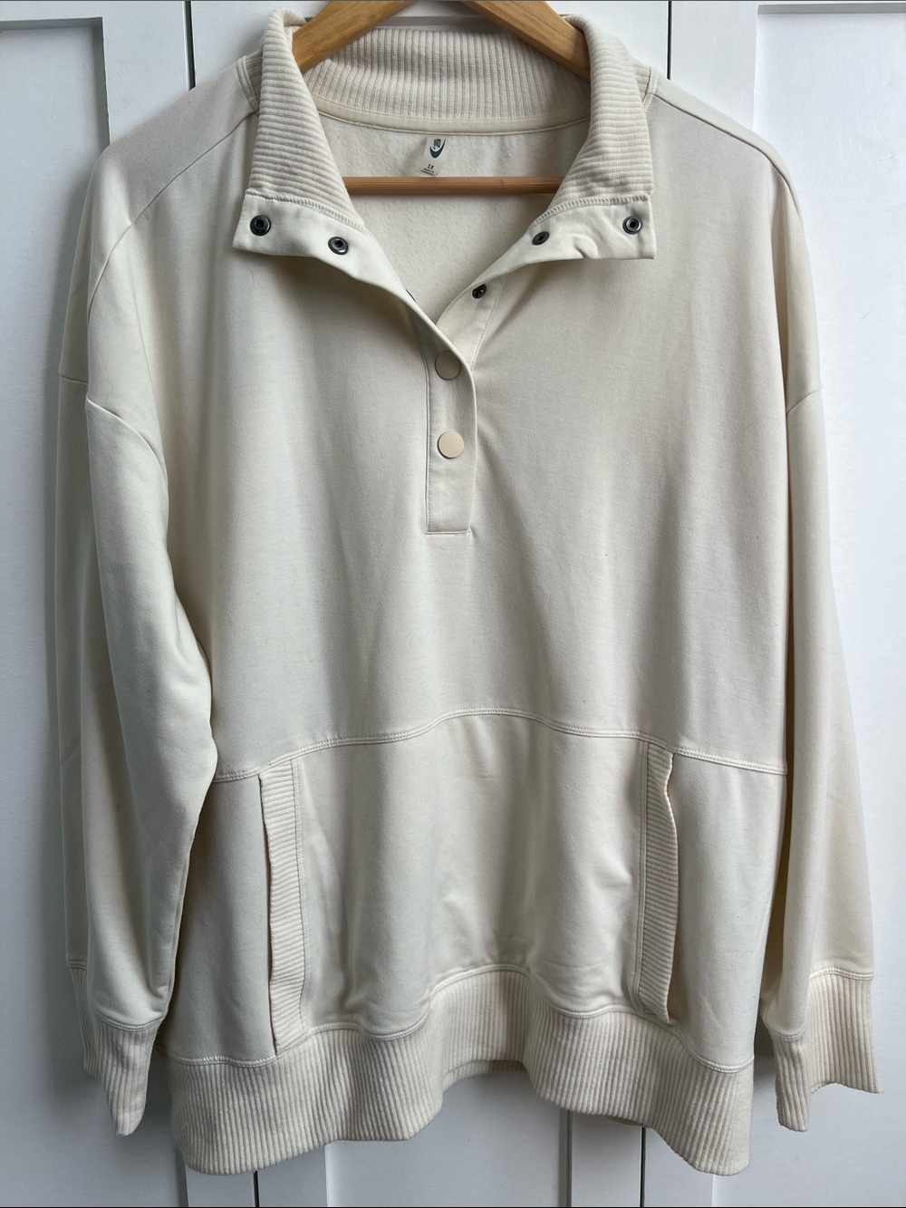 Mia sport Cream Snap-Button Pullover Sweatshirt